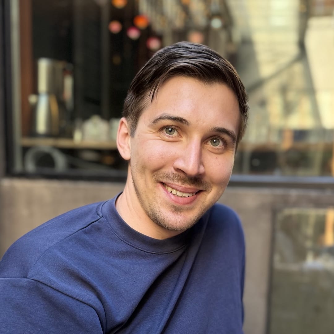 Max — Marketing